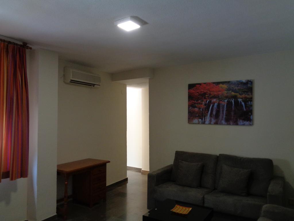 Apartamentos Ramirez 3000 กรานาดา ภายนอก รูปภาพ